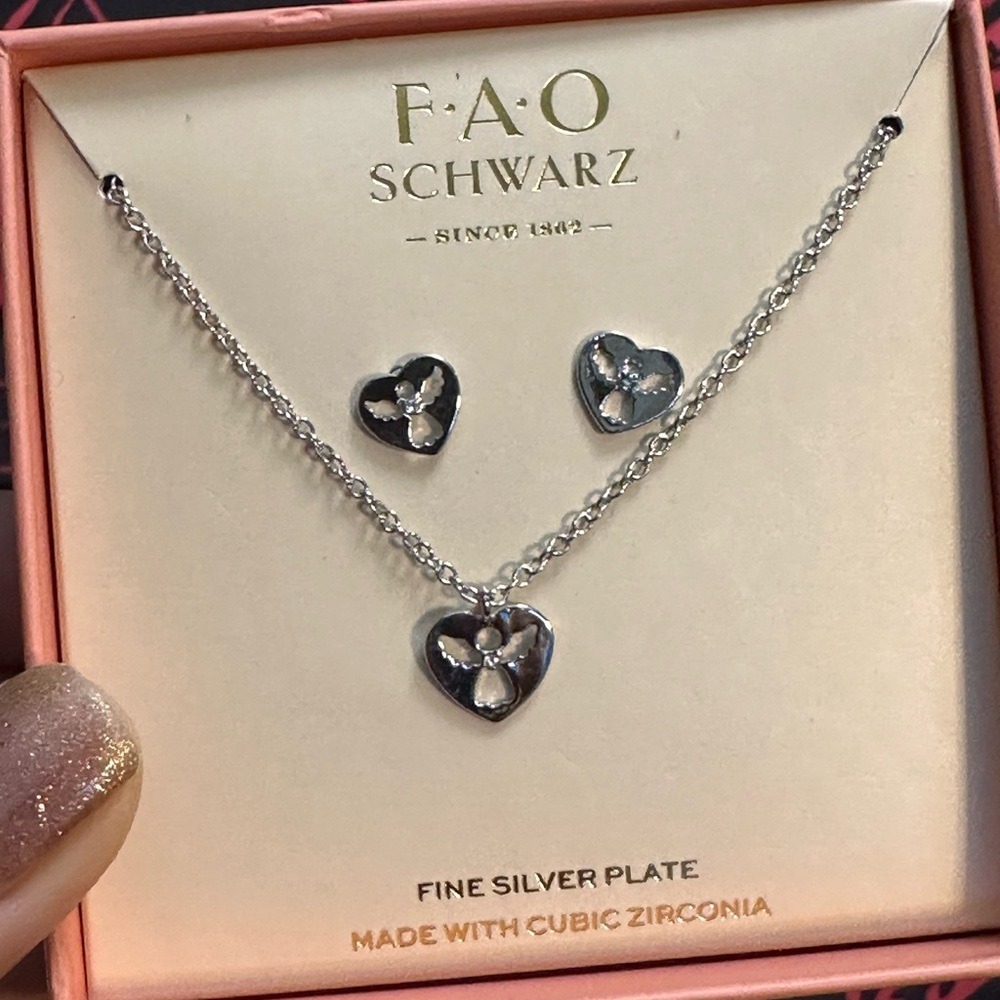 FAO Schwartz Fine Silver Plated Necklace Earrings Set Cubic Zirconia Angel Heart